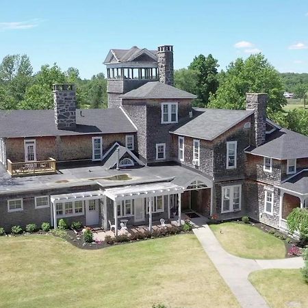 ホテル 1000 Island Hart House アレクサンドリア・ベイ エクステリア 写真