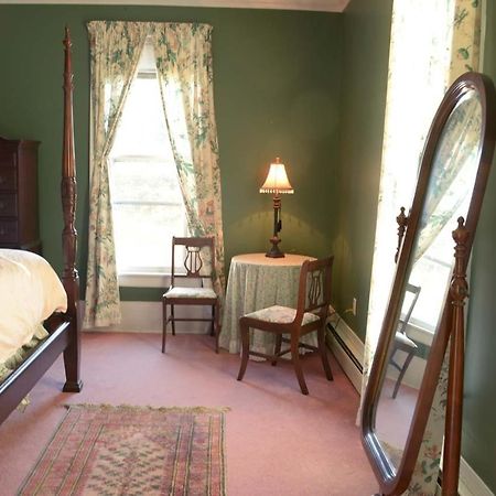 ホテル 1000 Island Hart House アレクサンドリア・ベイ エクステリア 写真