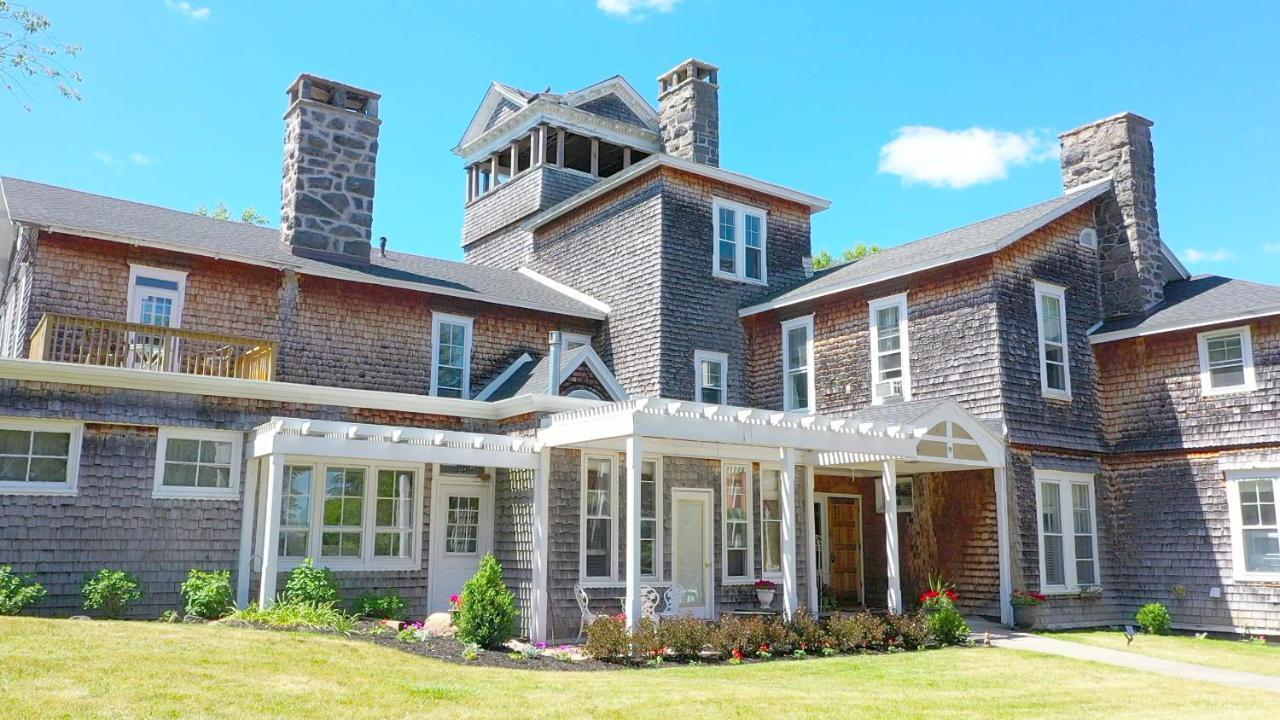 ホテル 1000 Island Hart House アレクサンドリア・ベイ エクステリア 写真